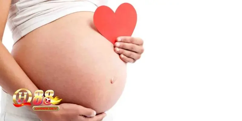 Mơ thấy có bầu và vui mừng